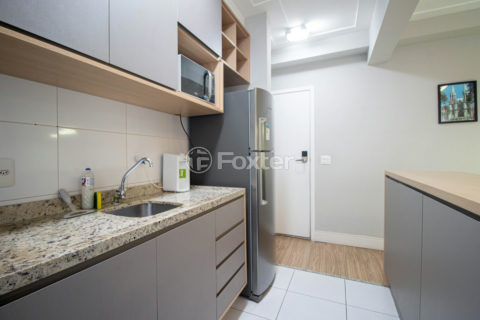 Image 25 - 1038175