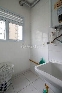 Image 33 - 1038175