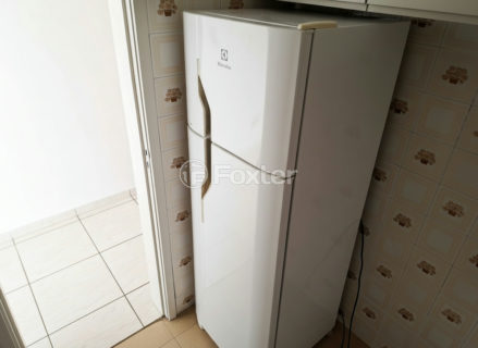 Image 10 - 1038192