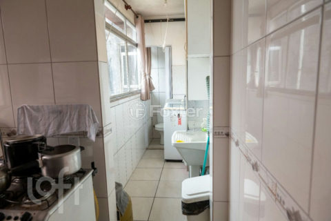 Image 8 - 1038193