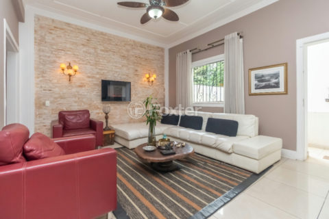 Image 32 - 1038201