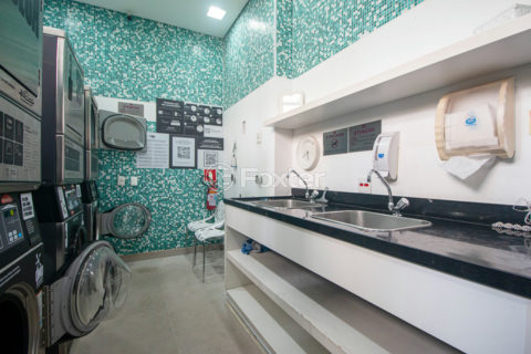 Image 35 - 1038205