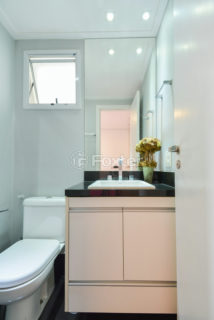 Image 30 - 1038208