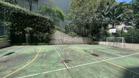Image 69 - 1038211