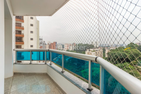 Image 8 - 1038212