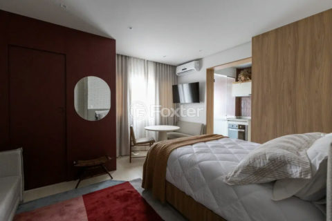 Image 4 - 1038214