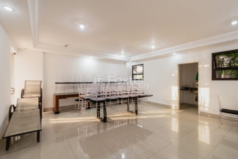 Image 41 - 1038220