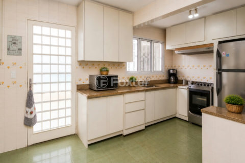 Image 20 - 1038224
