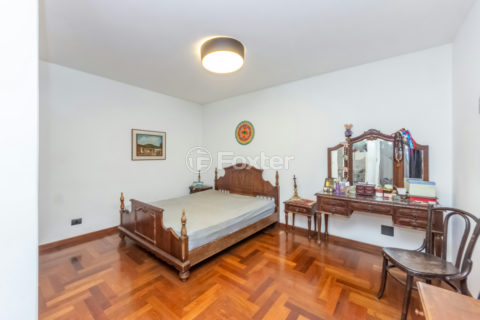 Image 30 - 1038224