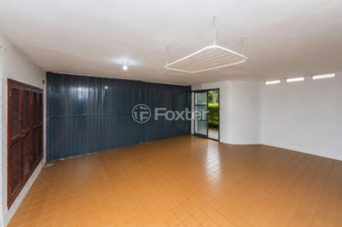Image 39 - 1038224