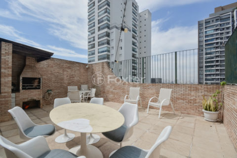Image 30 - 1038247