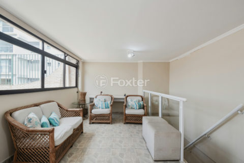 Image 27 - 1038247