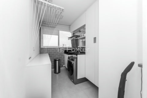Image 35 - 1038251