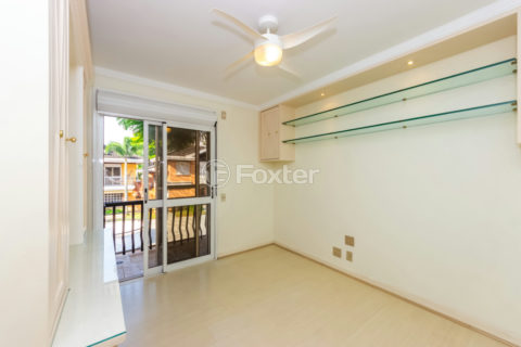 Image 34 - 1038252