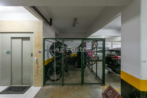 Image 71 - 1038256