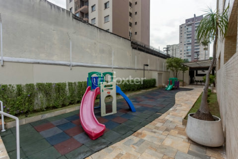 Image 58 - 1038256