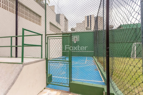Image 74 - 1038256