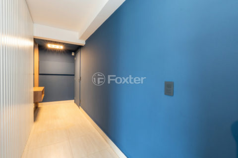 Image 20 - 1038260