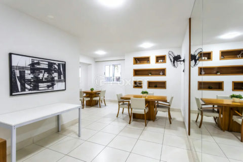 Image 44 - 1038266