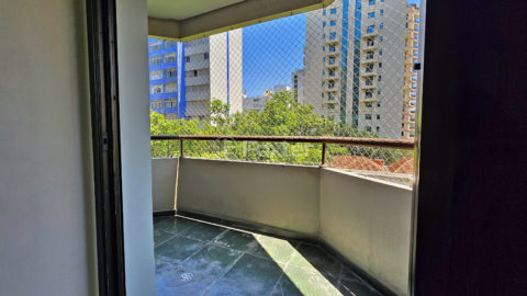 Image 37 - 1038270