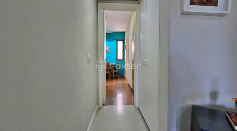 Image 21 - 1038270