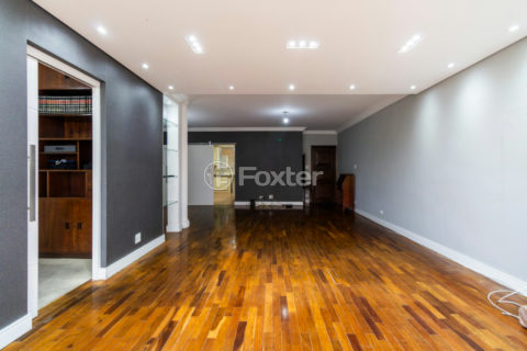 Image 4 - 1038274