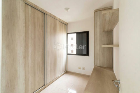 Image 9 - 1038280