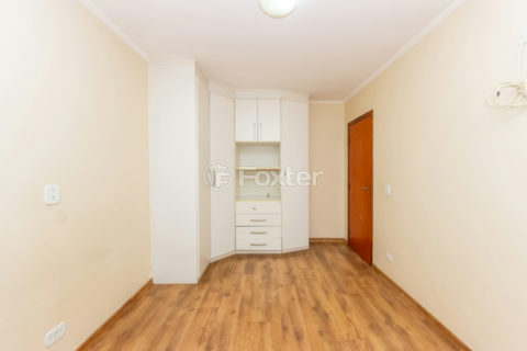Image 21 - 1038282