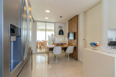 Image 31 - 1038284