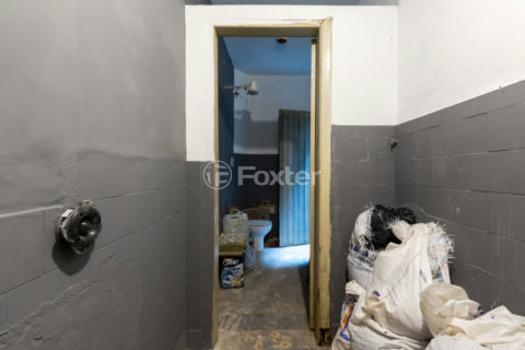 Image 20 - 1038295
