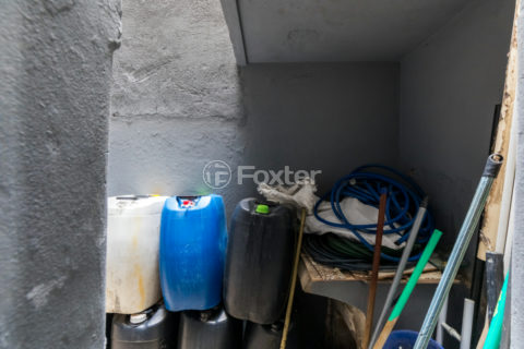 Image 31 - 1038295