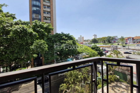Image 28 - 1038299
