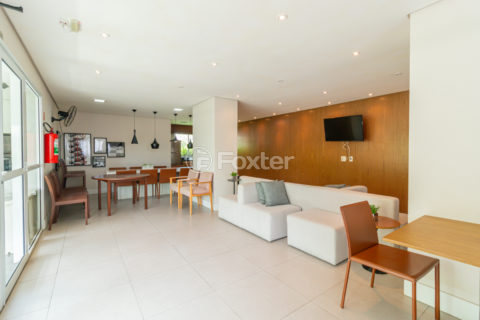 Image 33 - 1038302