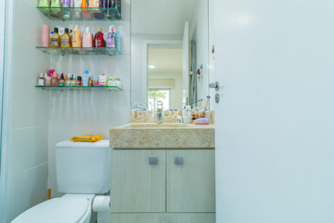 Image 20 - 1038302
