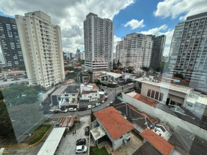 Image 4 - 1038303