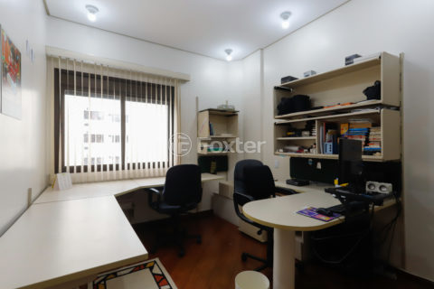 Image 3 - 1038304