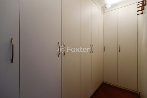 Image 13 - 1038304
