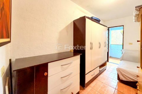 Image 35 - 1038308
