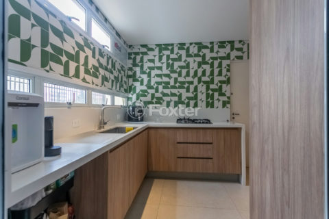 Image 11 - 1038312
