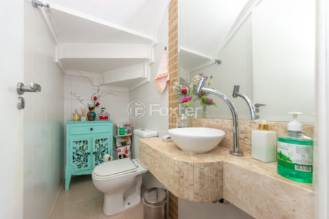 Image 4 - 1038316