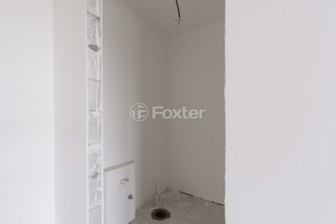 Image 23 - 1038317