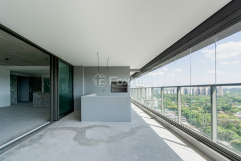 Image 10 - 1038317