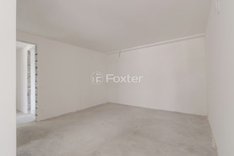 Image 25 - 1038317