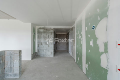 Image 22 - 1038317