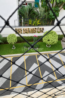 Image 7 - 1038322