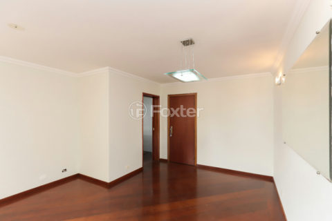 Image 4 - 1038329