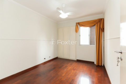 Image 21 - 1038329