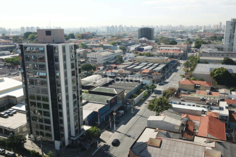 Image 12 - 1038330