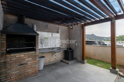 Image 38 - 1038331