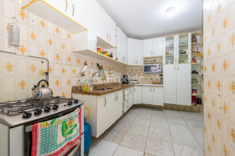 Image 9 - 1038333